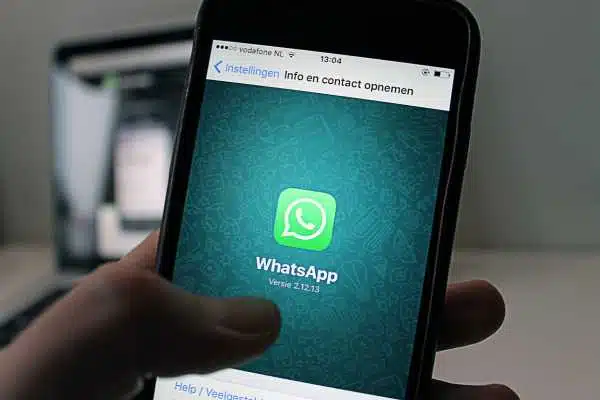 Pesquisa via WhatsApp: Como Realizar com Eficiência